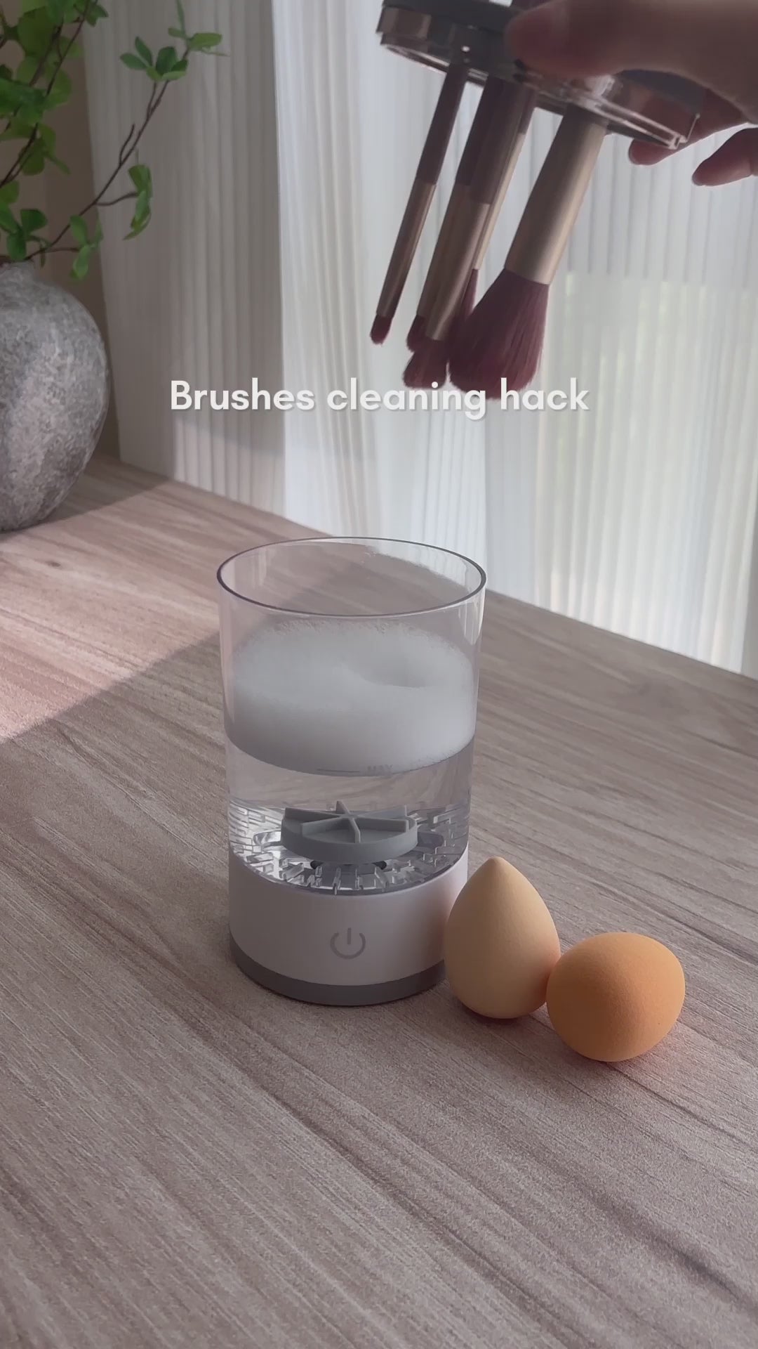GlamSpin™ Automatic Makeup Brush Cleaner video